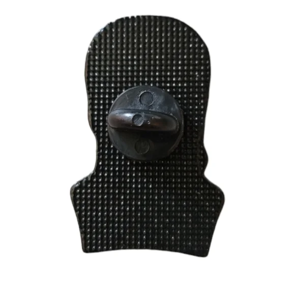 Wednesday Addams enamel pin - Picture 3 of 3